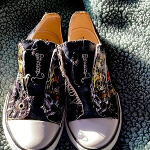 Big kids size 3 Ed Hardy canvas shoes. Minimal wear.